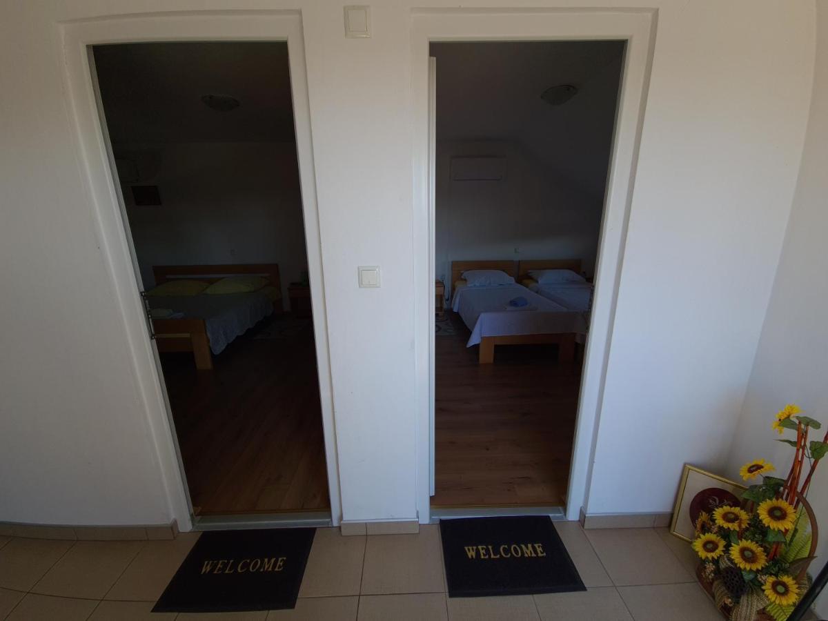 Guest House Aquarius Bosnjaci Dış mekan fotoğraf